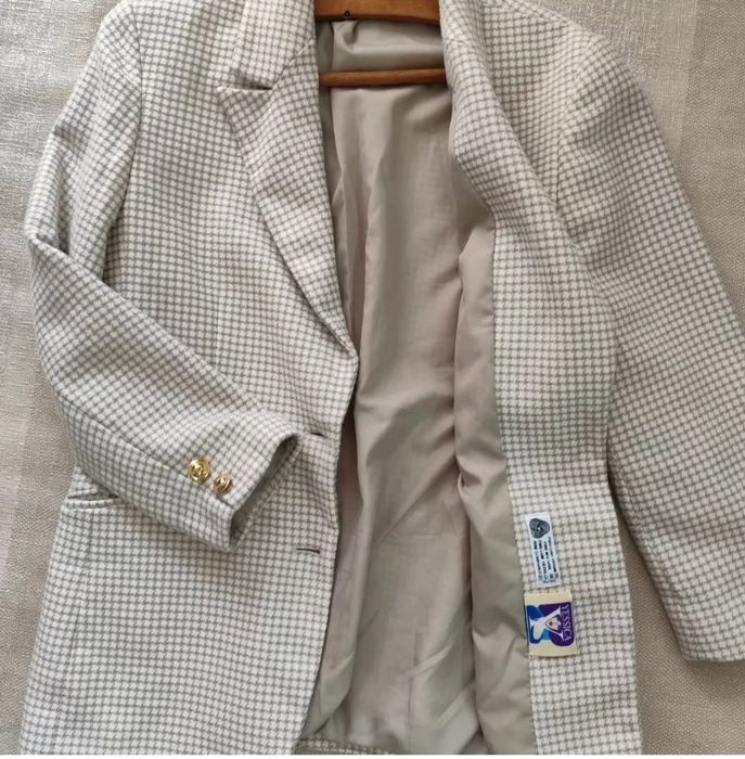 Розкішний вовняний жакет піджак