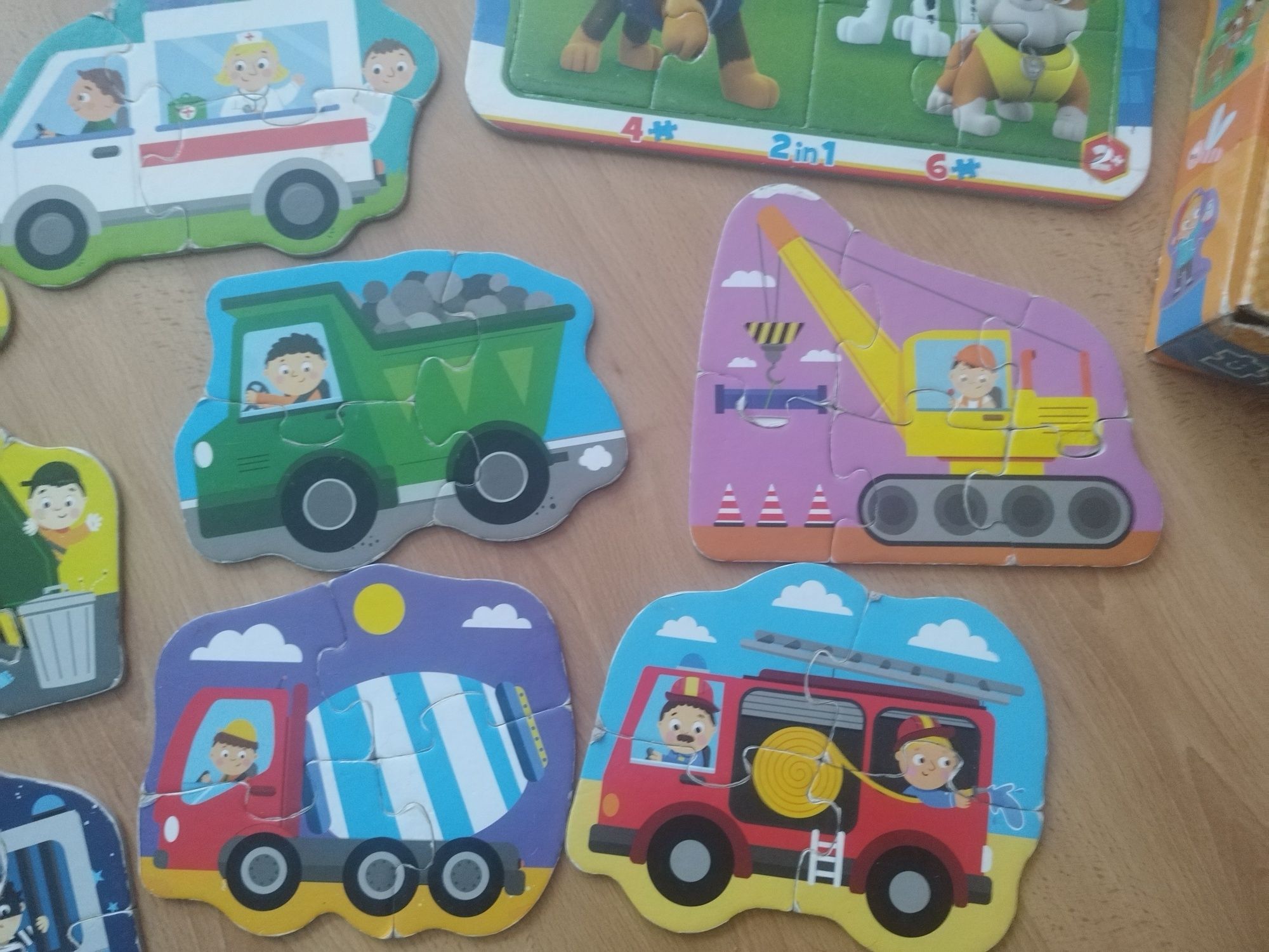 Puzzle i układanki