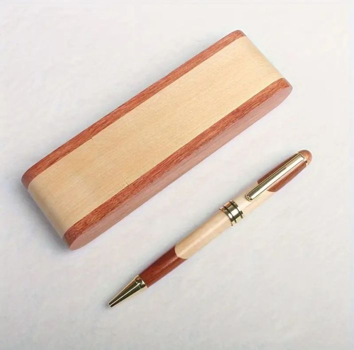 Ручка в дерв'яні коробці з бамбука подарок на Миколая