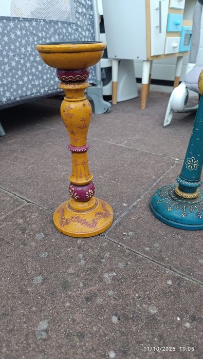 Castiçais estilo oriental