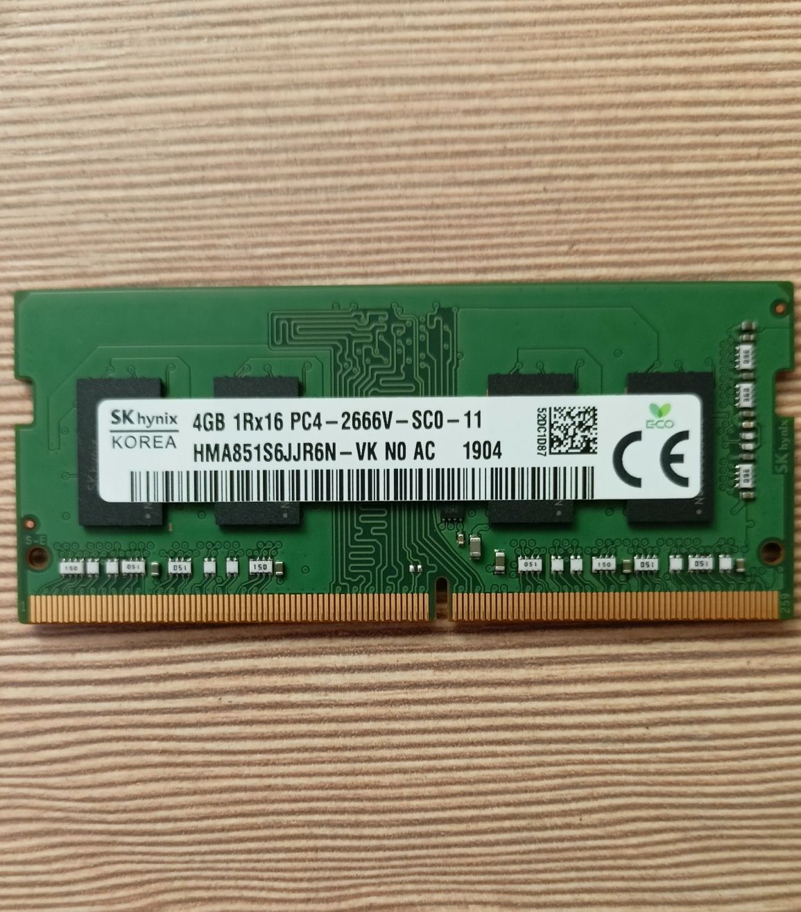 Оперативная память Sk hynix 4gb 2666ггц