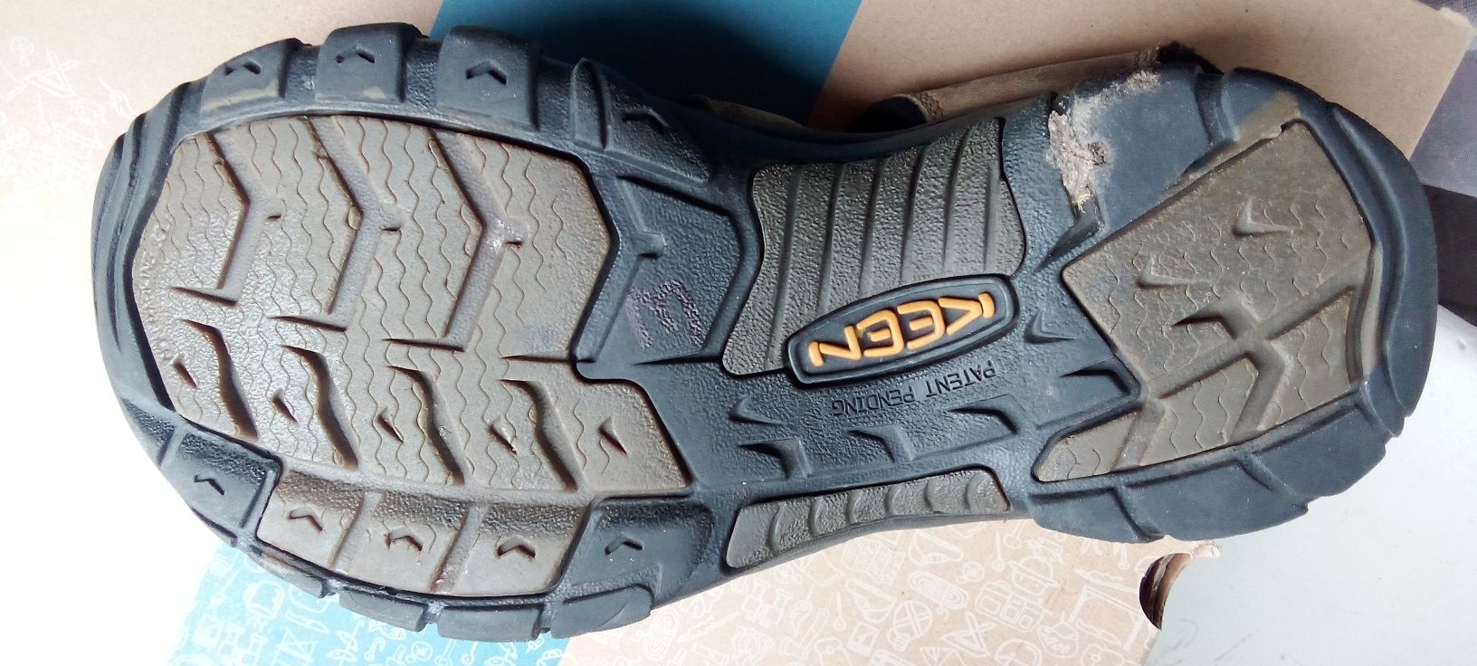 Keen, Merrell original 40-41,46