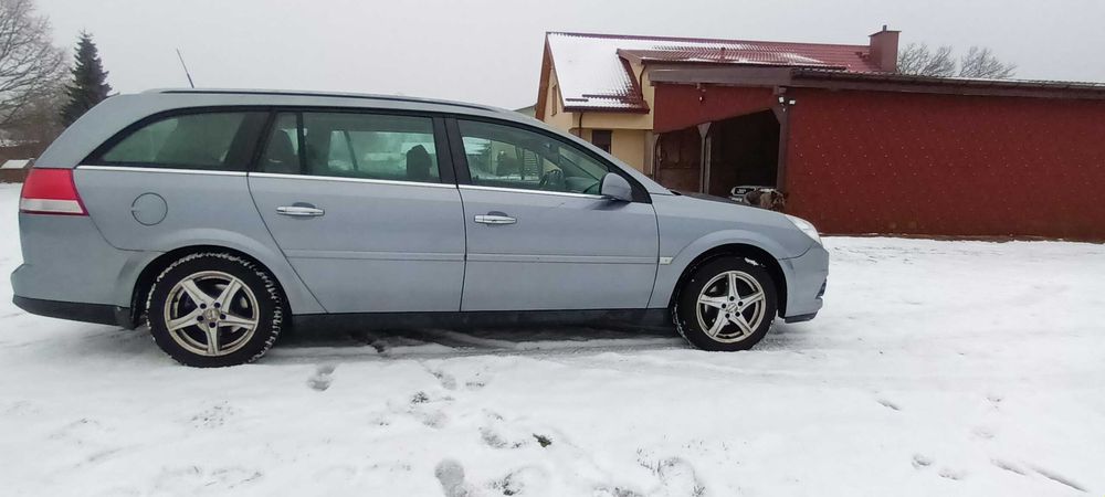 Vectra C 1,9 150km