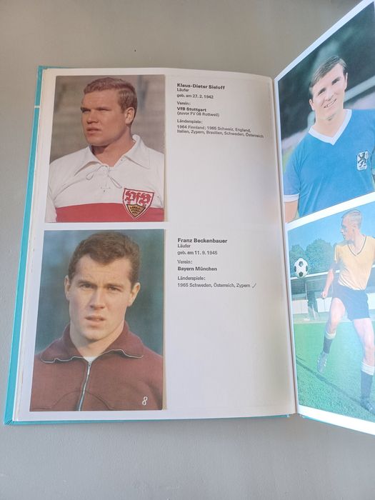 Caderneta Mundial 1966 com Eusébio, completa!