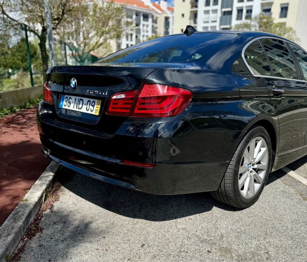 BMW 525d Luxury Caixa Auto Como Novo