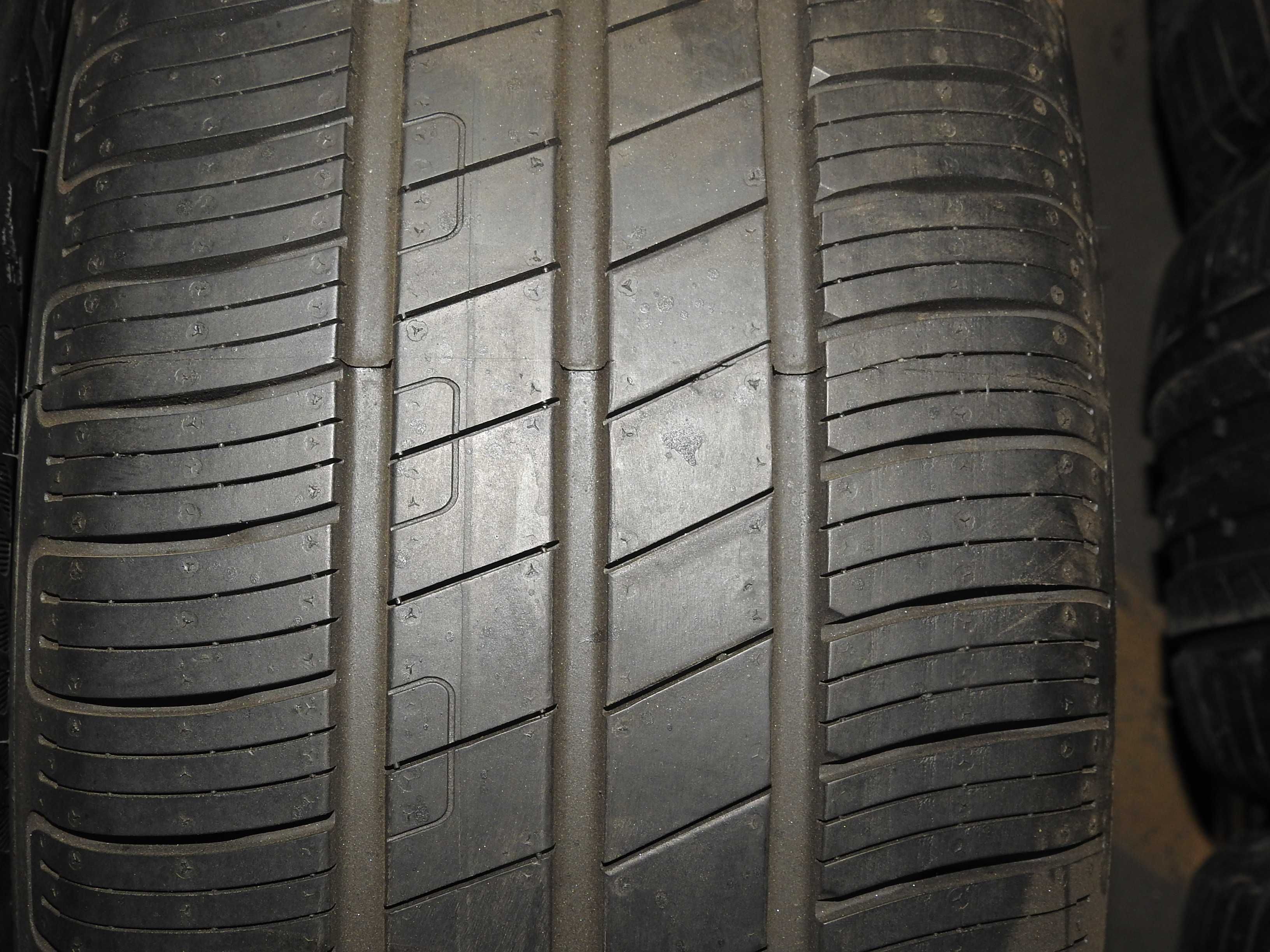 2x Goodyear EfficientGrip Performance 205/55R17 91V  7,5mm Nowe Demo