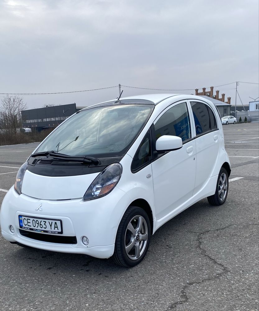 Mitsubishi i -Miev 2012