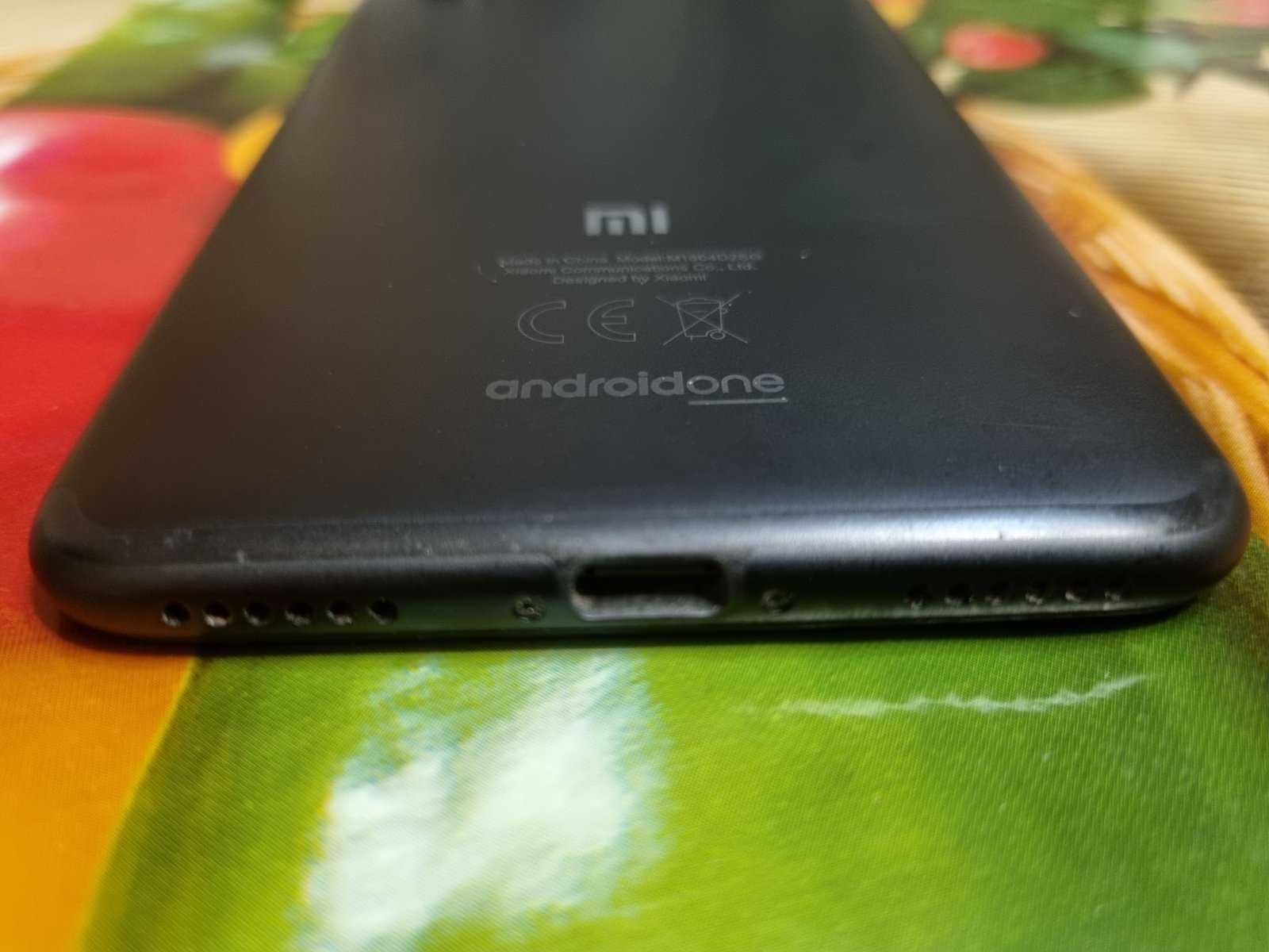 Xiaomi MI A2 4/64 ГБ Б/В
