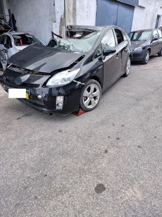 Toyota Prius 1.8 (W3) Hybrid ref: motor 2ZR-FXE para peças