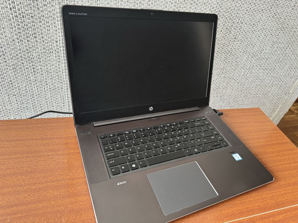 HP ZBook G3 4K xeon E3-1505 M1000M