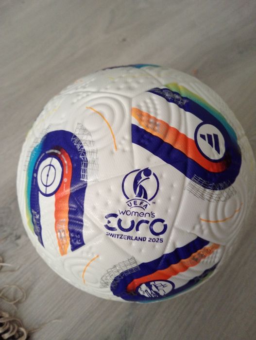 М'яч футбольний розмір 5