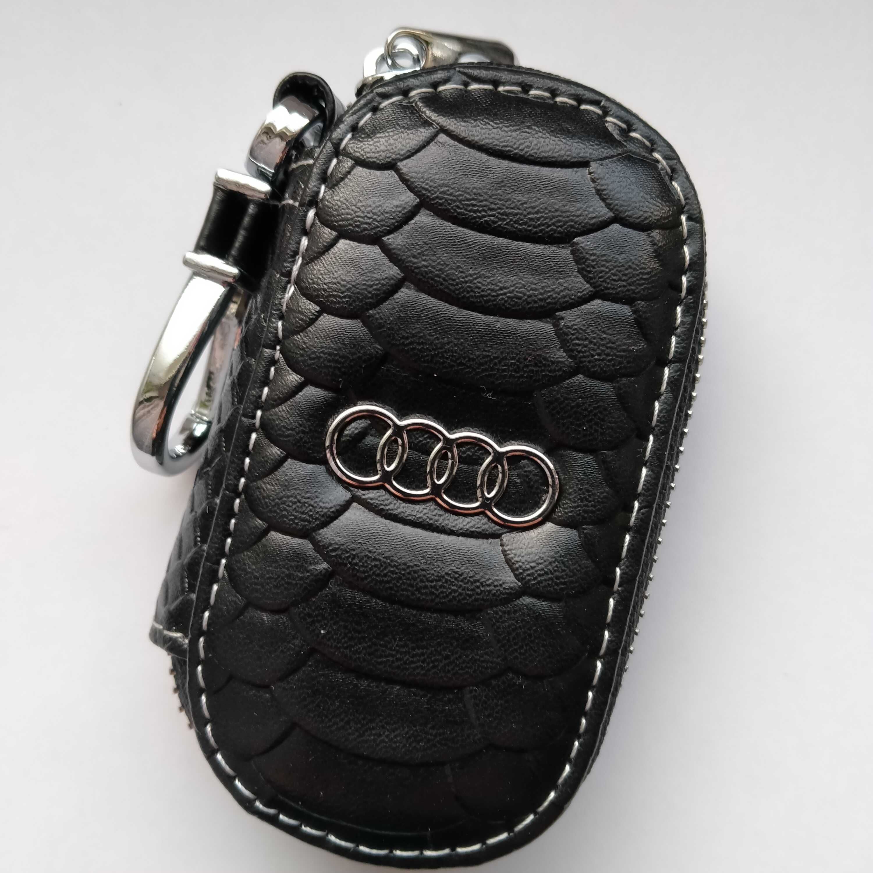Audi etui pokrowiec na klucze breloczek brelok skóra prezent