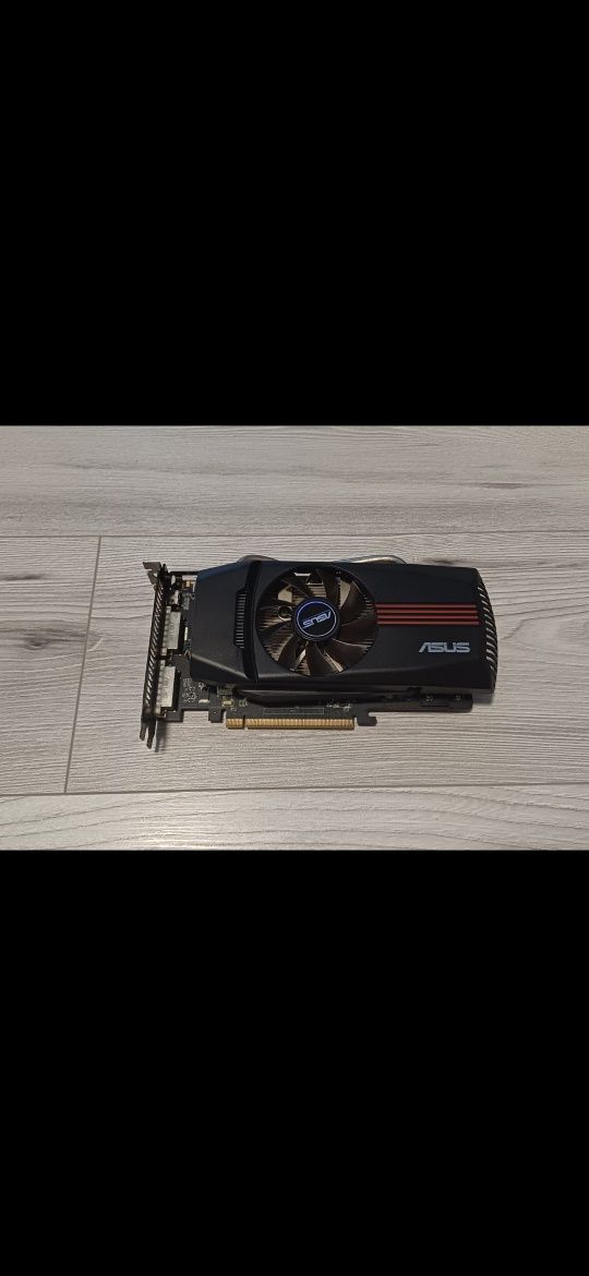 Игровая видеокарта ASUS GeForce GTX 560 Ti (ENGTX560 Ti DC/2DI/1GD5)