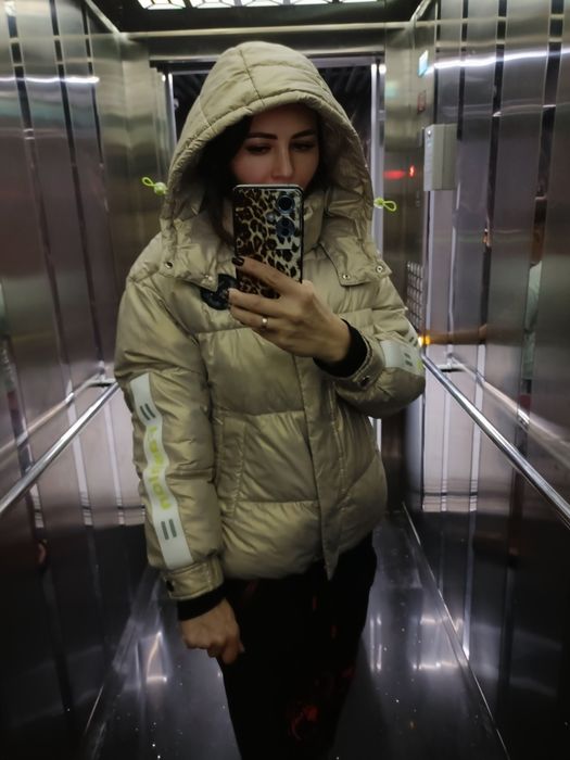 Куртка зимняя ( очень теплая)