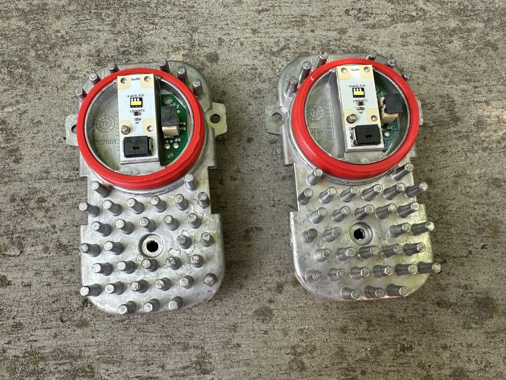 Модуль LED ДХО для фар BMW X3 F25, X5 E70, X5 F15, X6 F16 63117263051