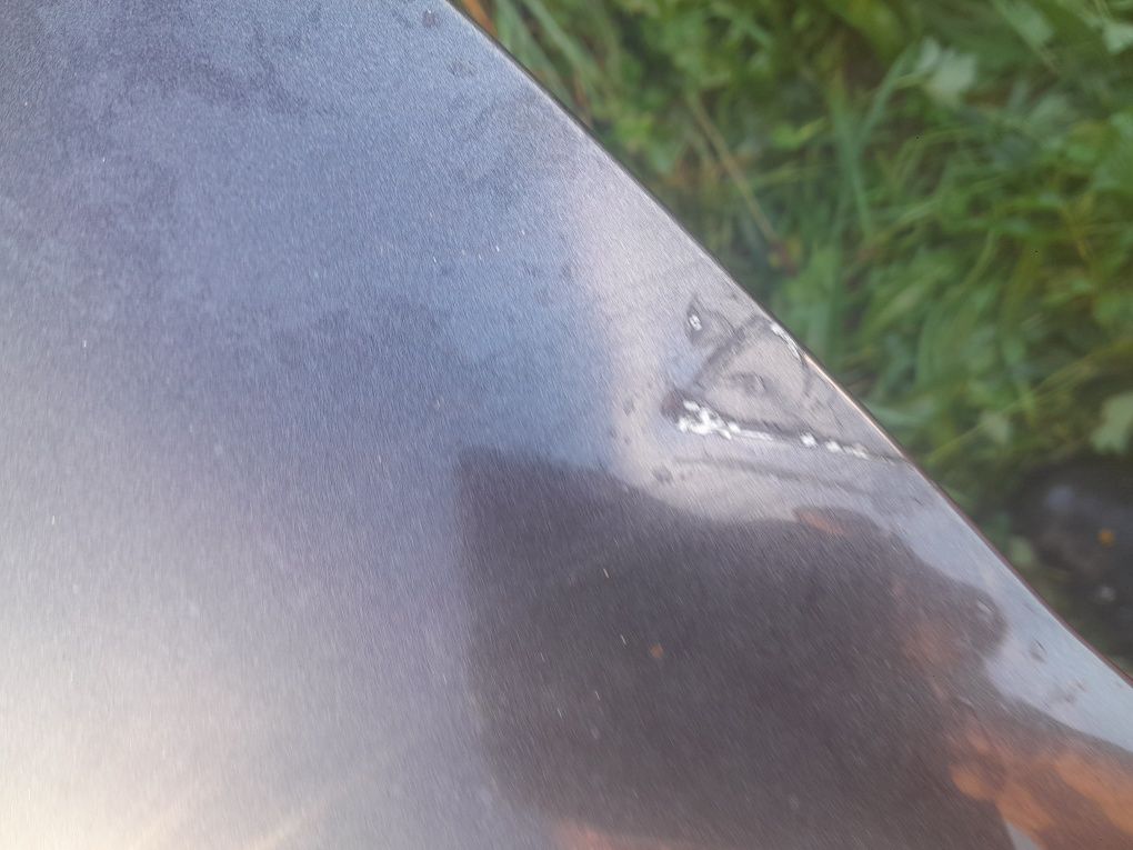 Maska pokrywa silnika a3 8p LZ7L