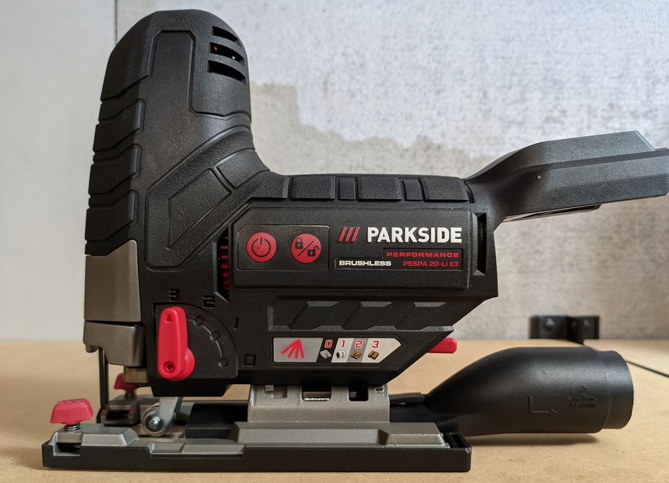Parkside Performance - akumulatorowa wyrzynarka PSSPA 20-Li E3 -