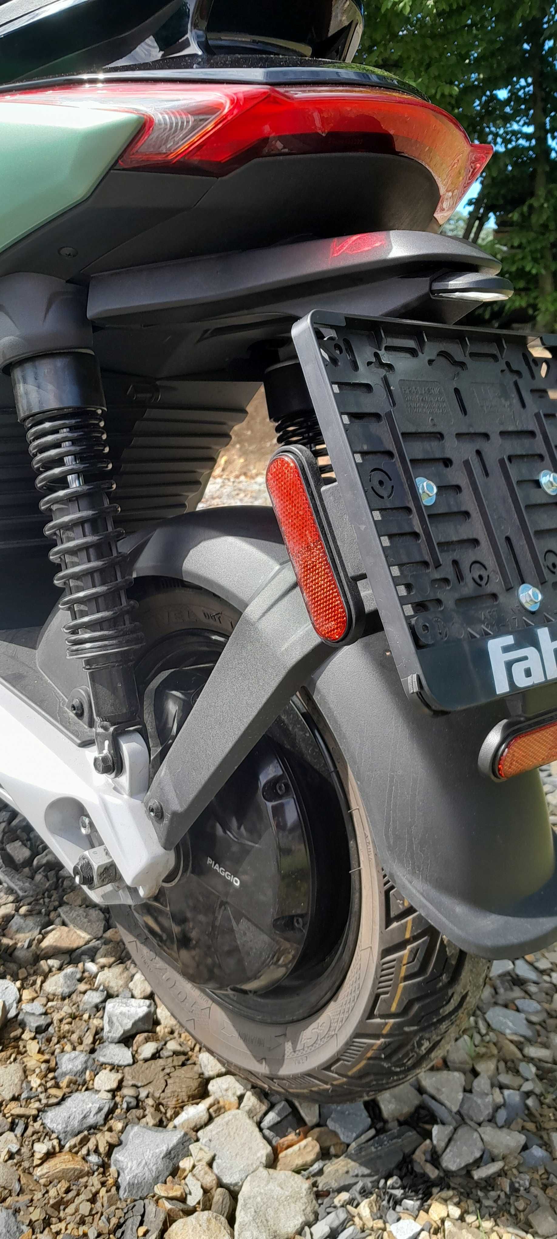 Skuter Piaggio1 Active, elektryk