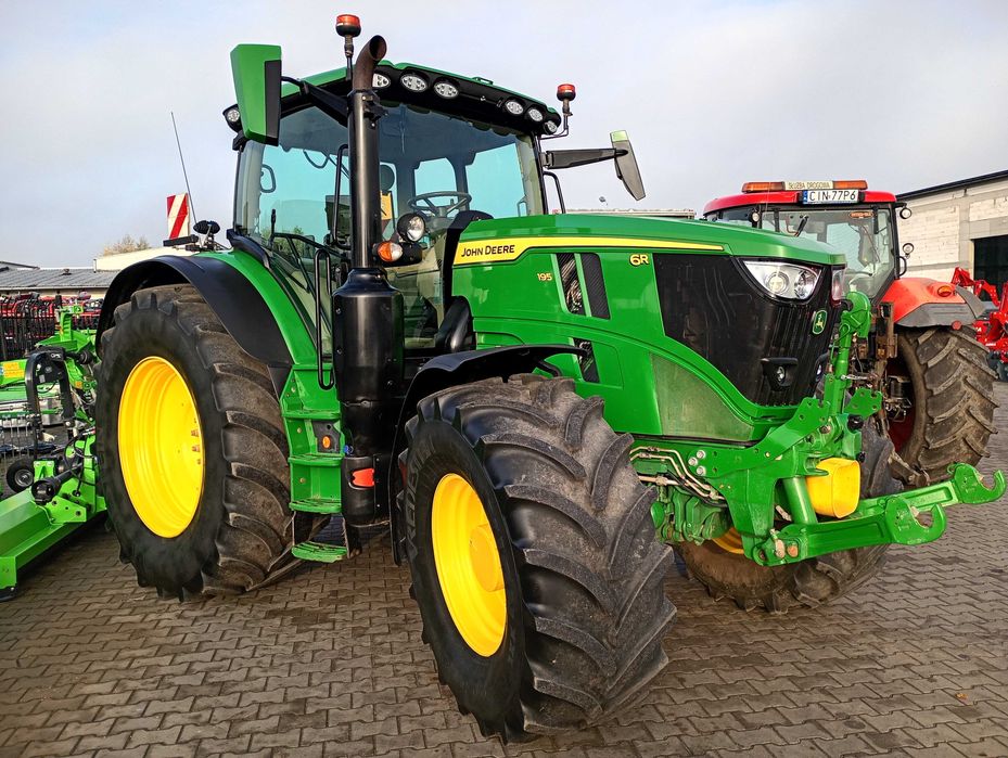 John Deere 6R 195 Ultimate Edition + CommandPro + LED, rok 2022, 4475h