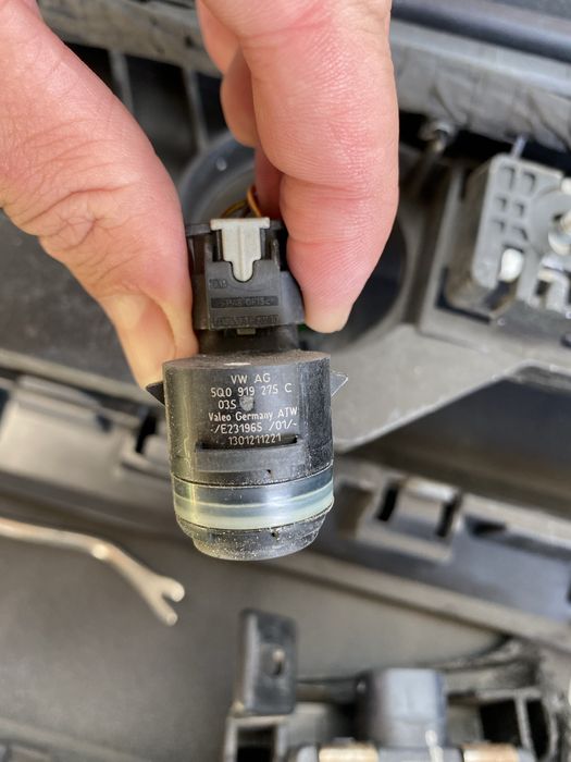 Audi q3 83a мертві зони ліва права проводка партронік