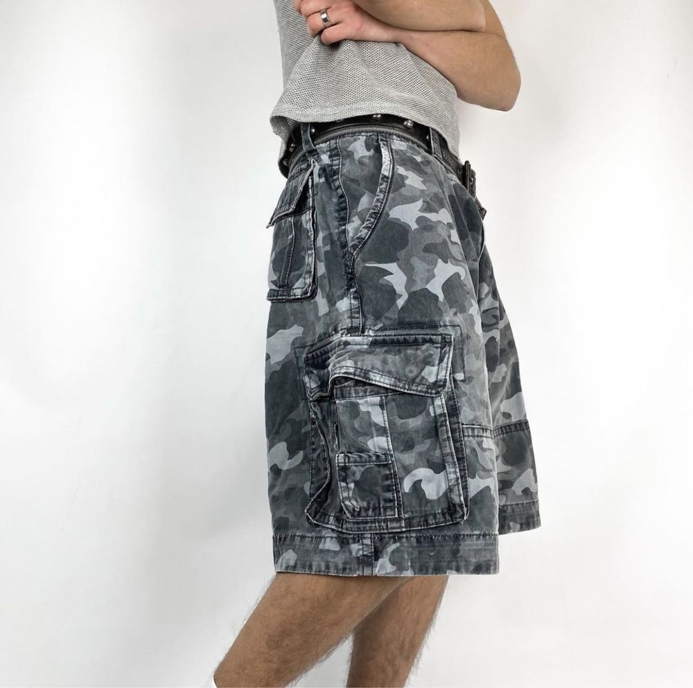 Camouflage cargo shorts/ камуфляжні шорти карго