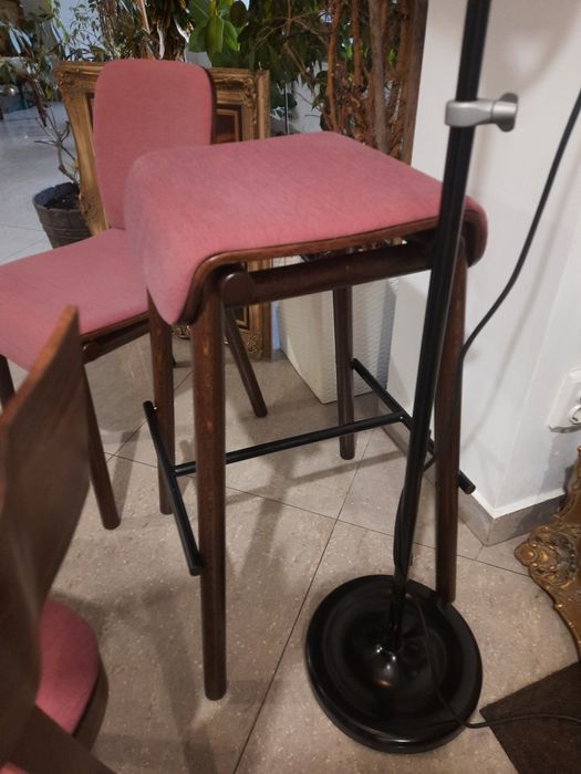 Крісла студійного типу в ідеальному стані як нові