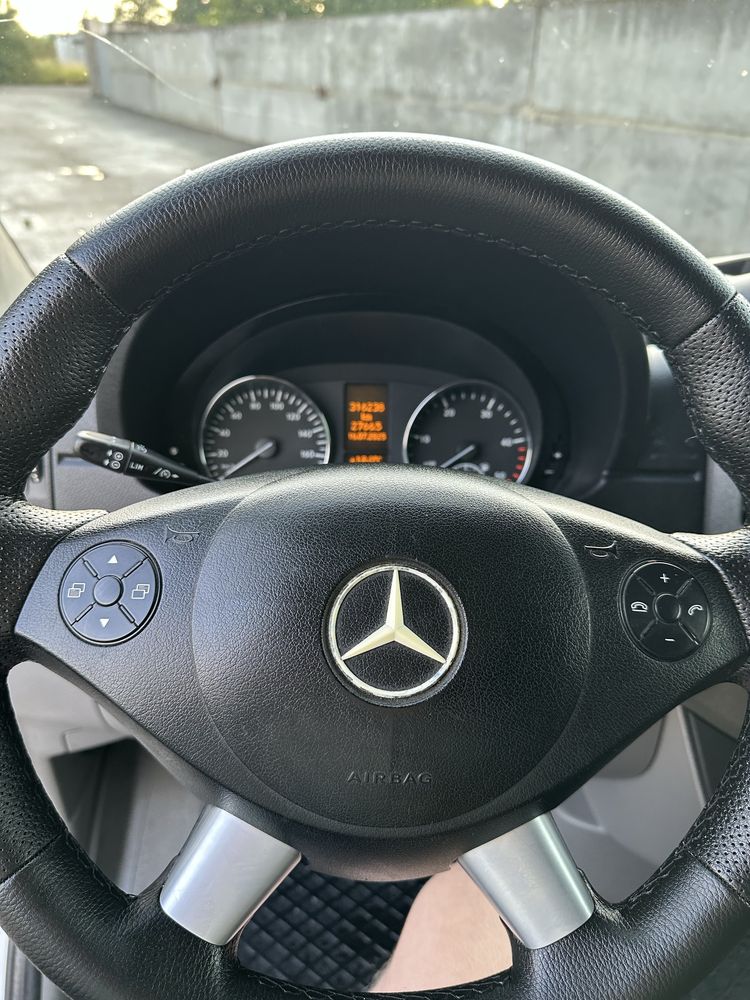 Mercedes Sprinter 319 Екстра Лонг