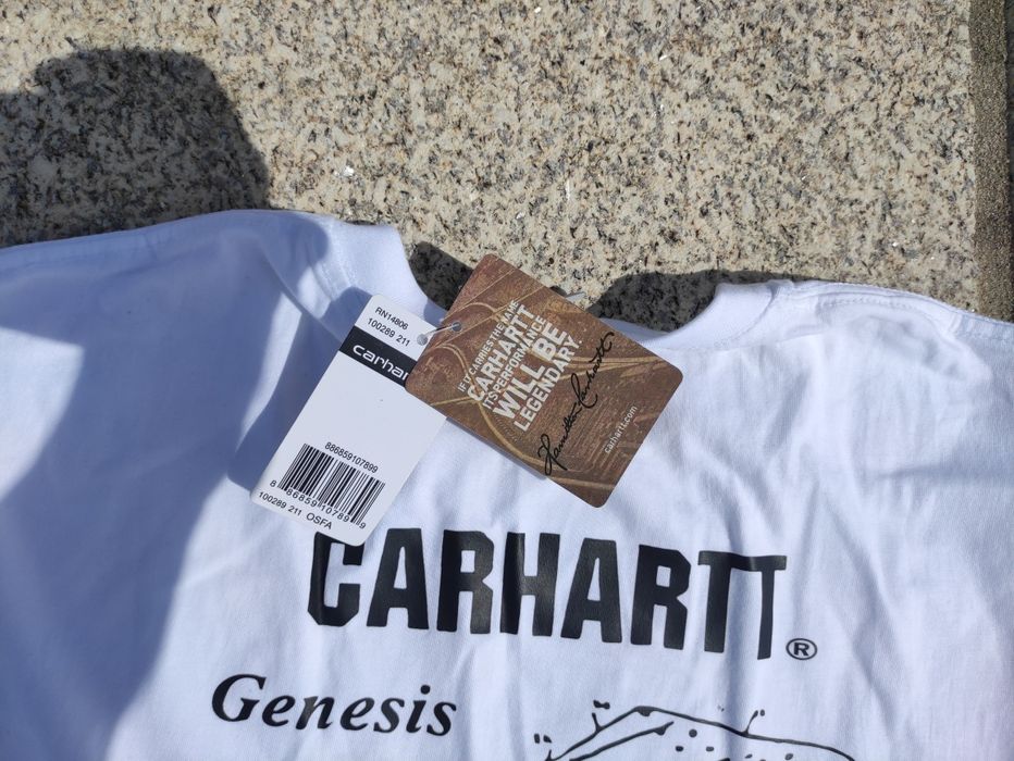 Carhartt "Genesis of synthetic realities" t-shirt
