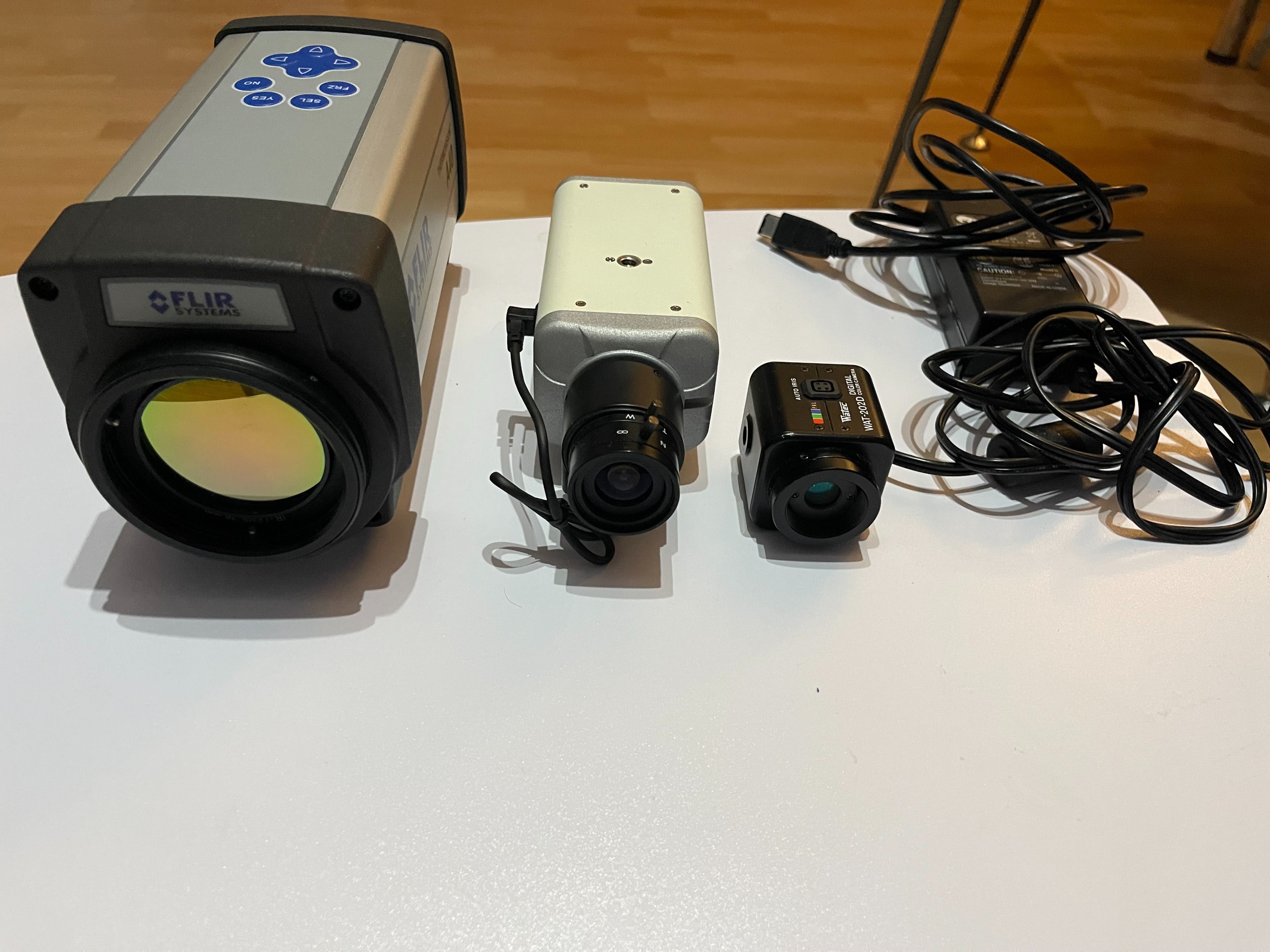 Kamera podczerwień Flir Systems ThermoVision A40+Kamera Watec WAT 202D