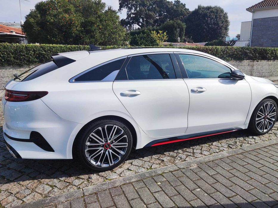 KIA Proceed GT 1.6 T-GDI 204cv