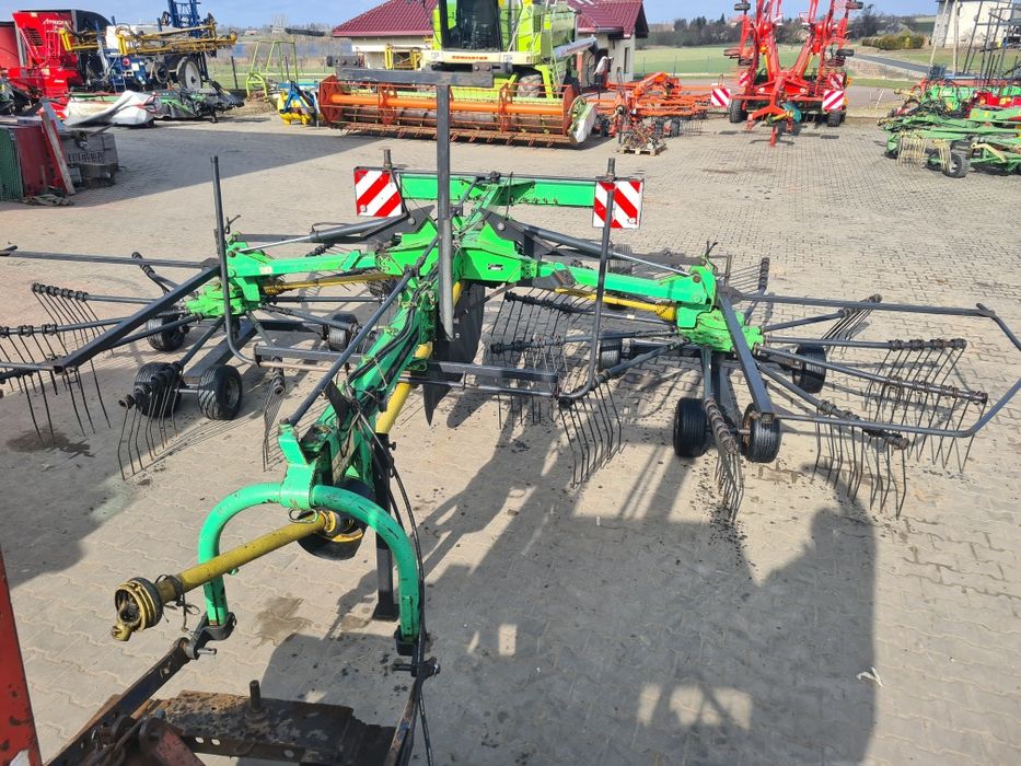 Zgrabiarka dwukaruzelowa Deutz Fahr swat master 7041 vicon kverneland