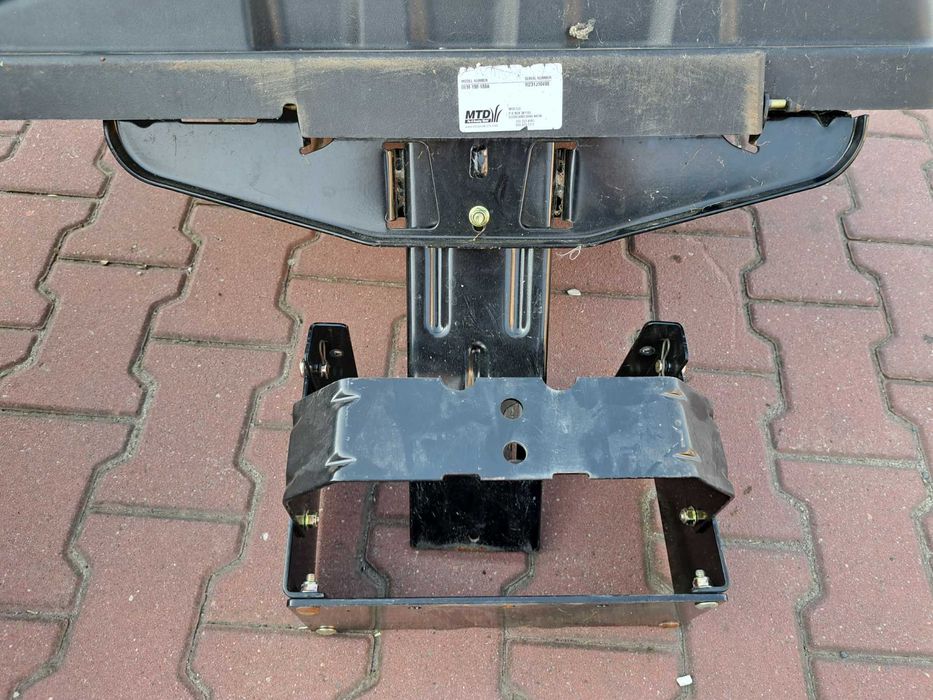 Kosz koszę na trawę kosiarki traktorka MTD Cub Cadet Wolf Garten