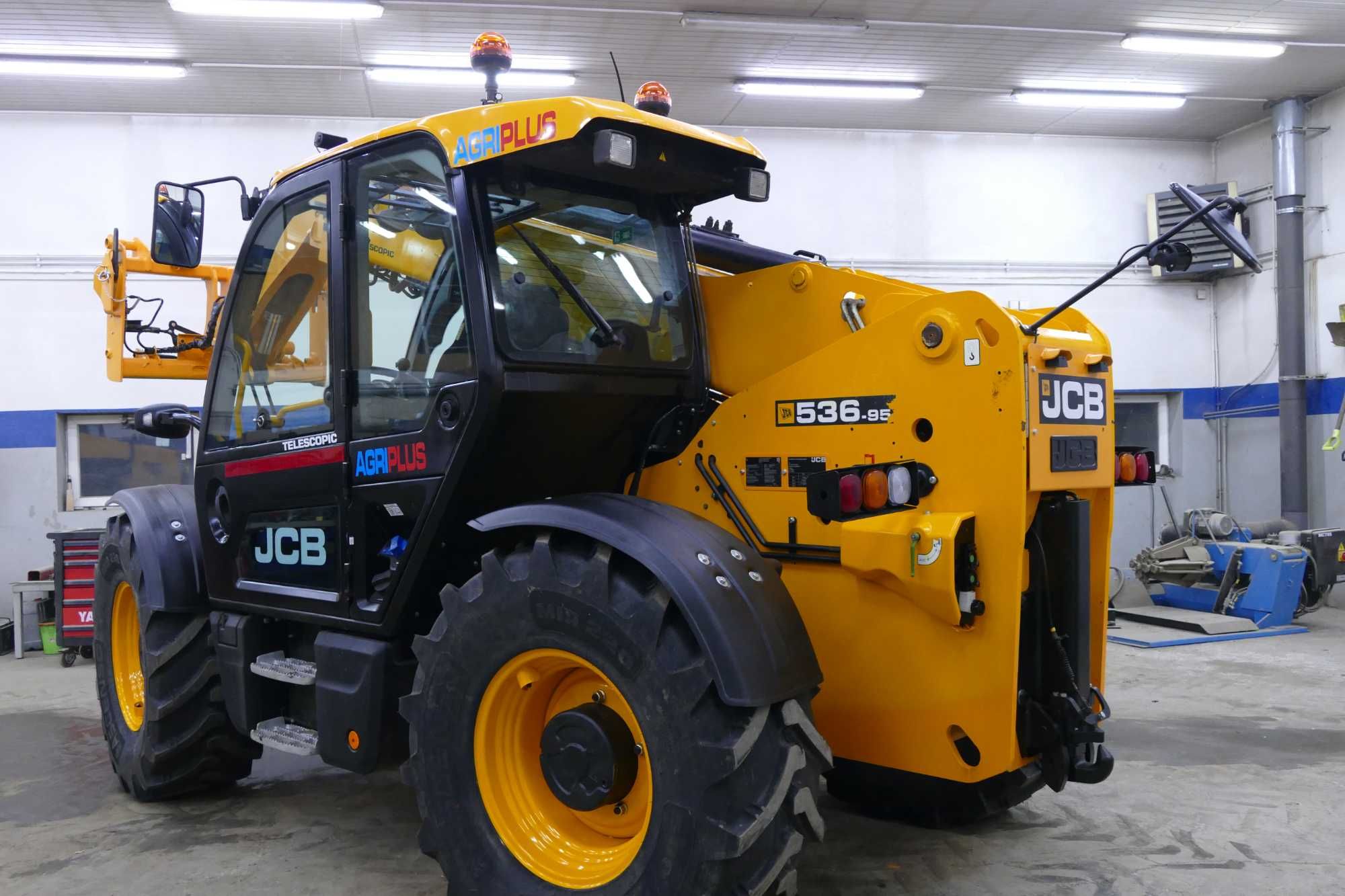 ładowarka teleskopowa jcb 536 95 agri plus