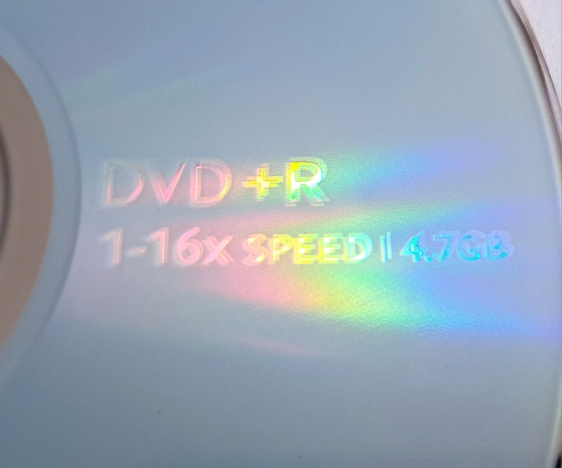 Nowa czysta płyta DVD (DVD+R) 4,7 GB 16x TDK