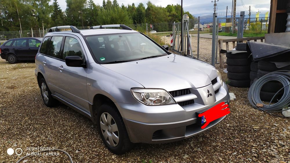 Mitsubishi Outlander 4x4 pojemność 2.0 benzyna+ gaz 2006 klima 190 tys