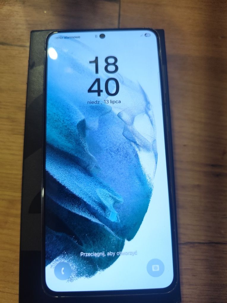Sprzedam Samsunga s21