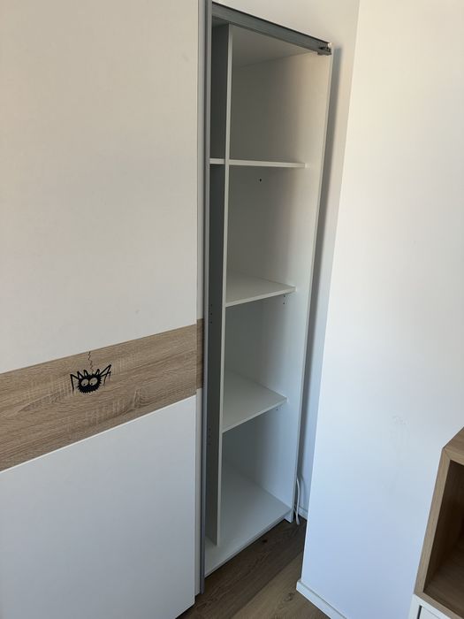 Sprzedam komplet szafa i biurko
