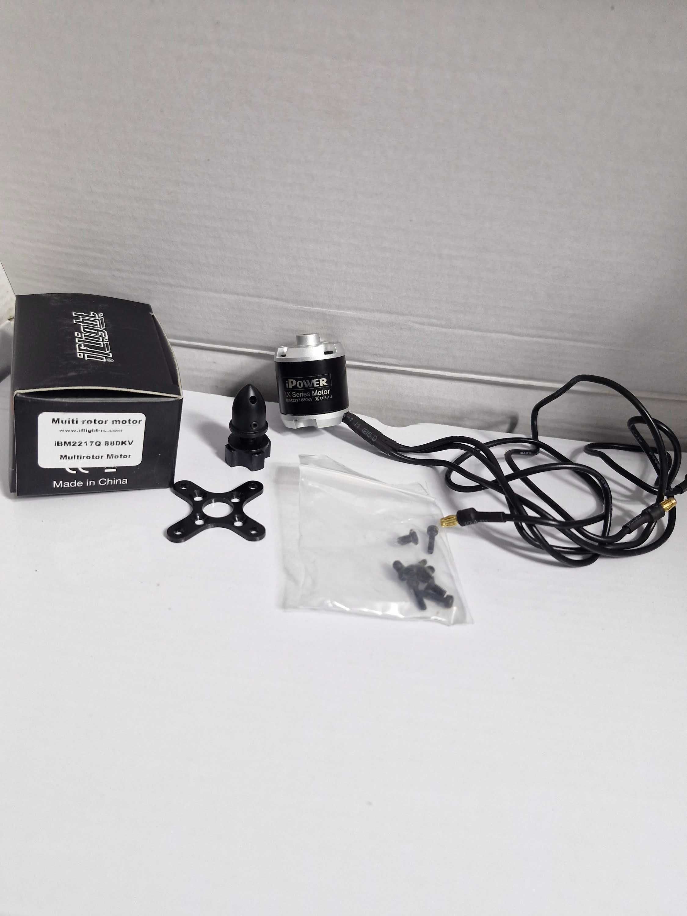 Silnik Bezszczotkowy iPower iBM2212Q 850KV do Multikoptera