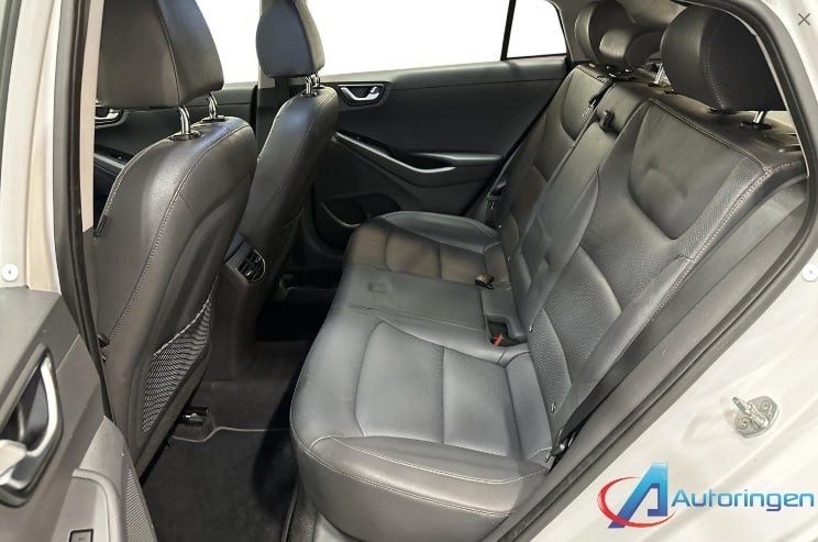 Hyundai ioniq 28квт 2017p з Норвегії без ДТП