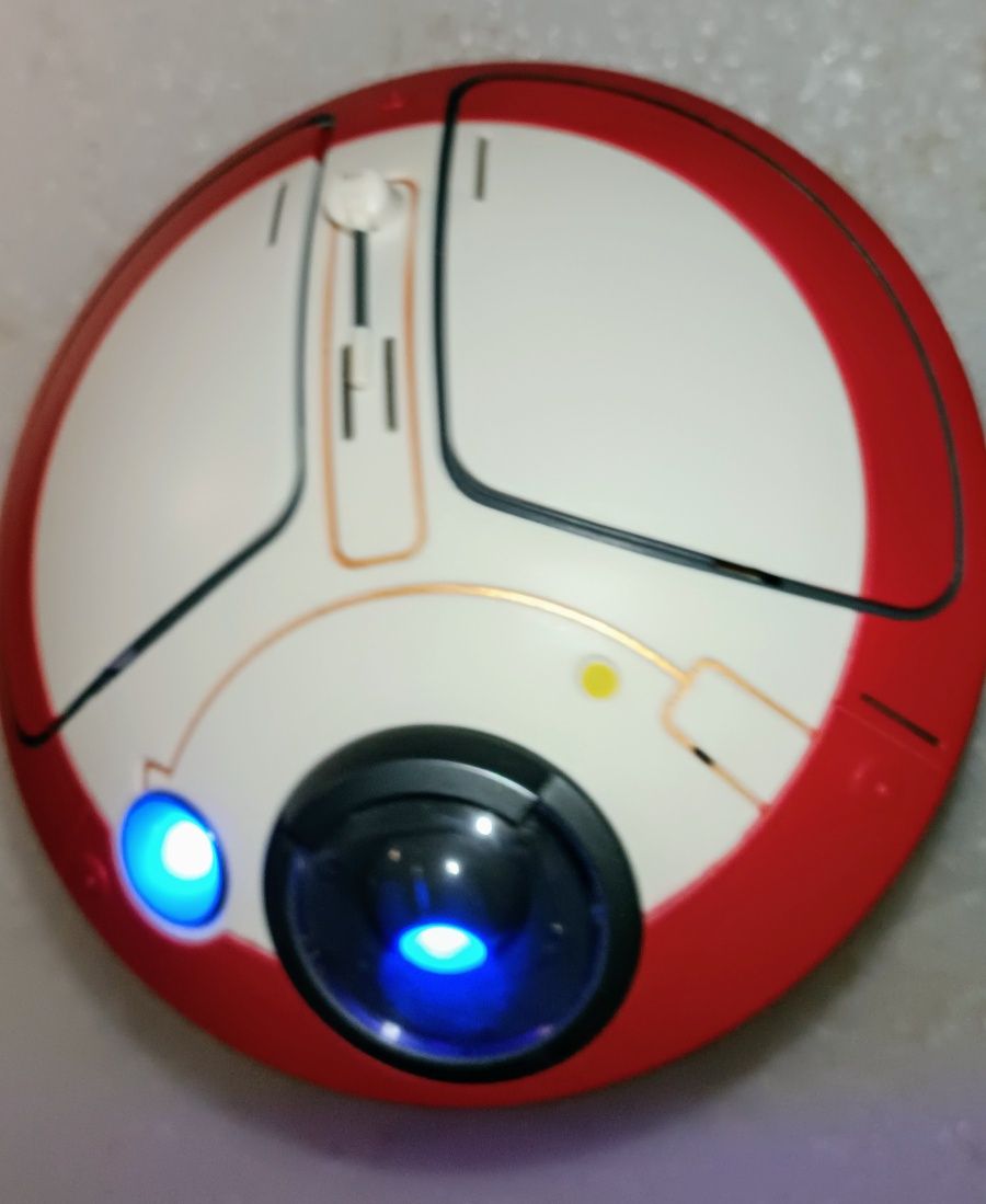 brinquedo Star Wars L0-LA59 (Lola) Animatronic Edition da coleção Star