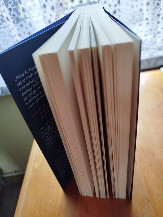 Książka "Walka o mózg. Wolność myślenia w erze neurotechnologii".