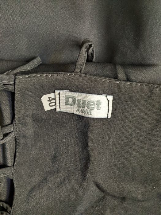 Sukienka wieczorowa czarna r. 40