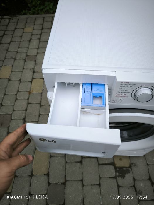 Пральна стиральная машина LG 8 kg  гарний стан