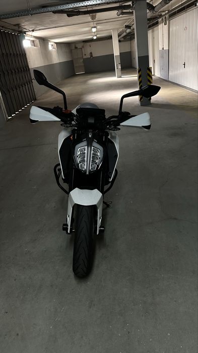 KTM Duke 125 ABS