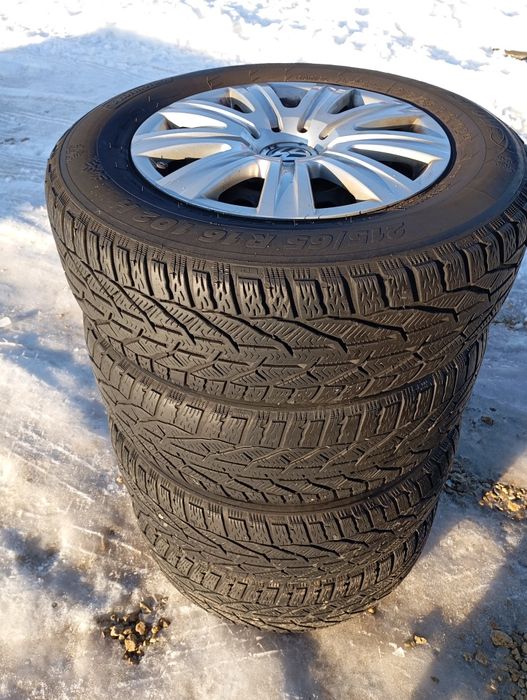 VW. Opony zimowe z felgami