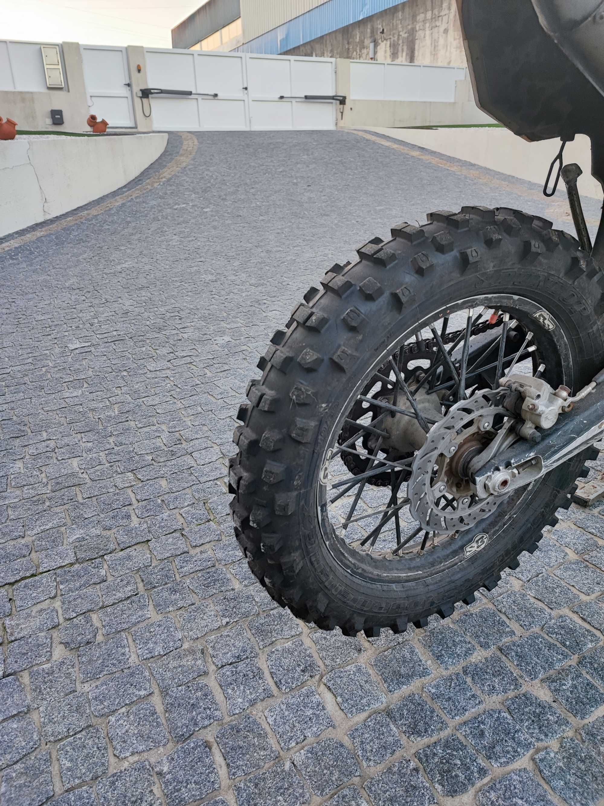 Beta RR300 sem nada a fazer