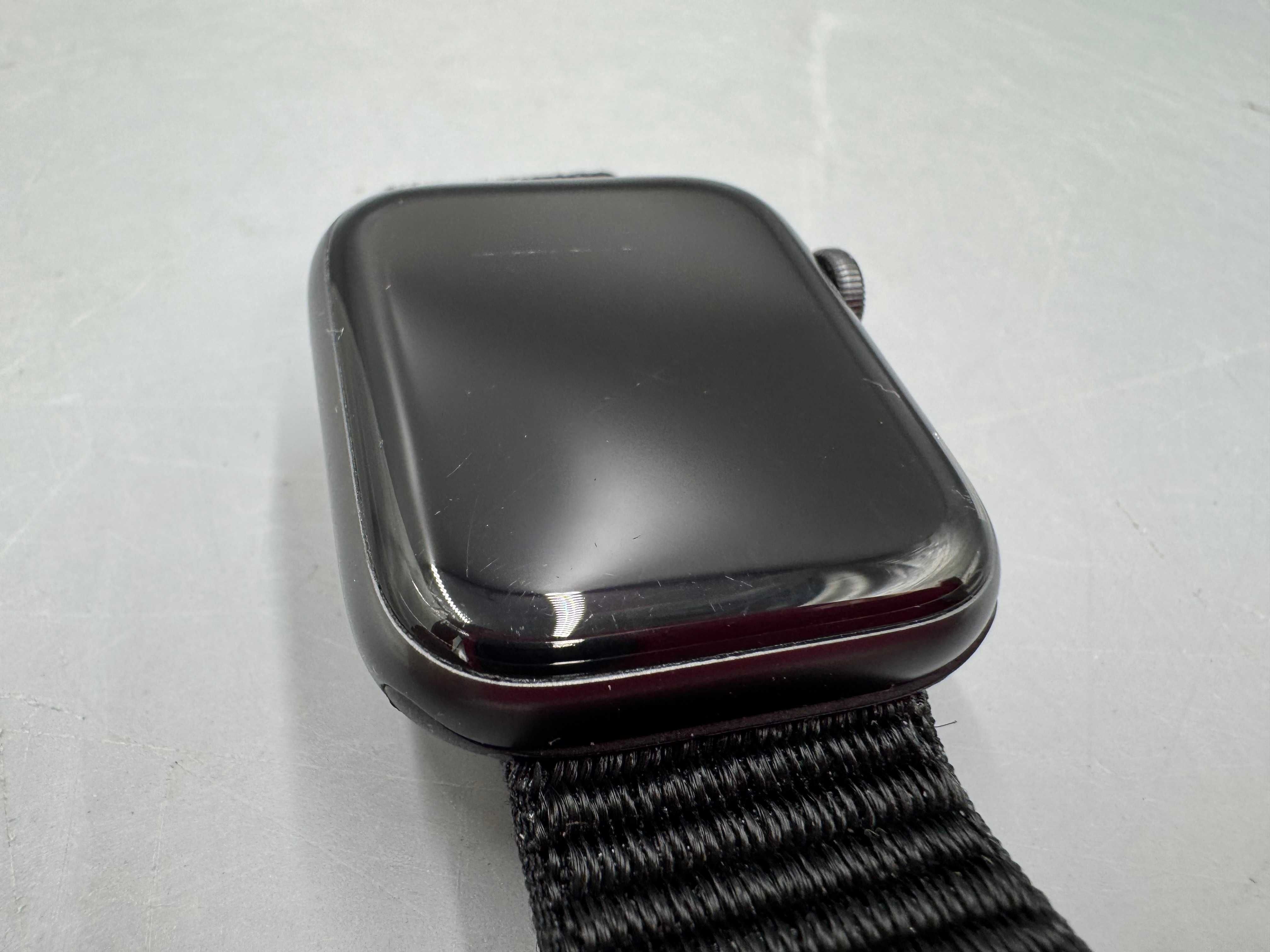 Apple Watch Se 44mm + Ładowarka + Paski