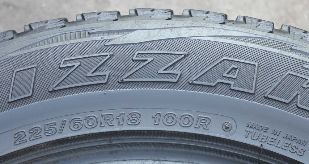 Зимові шини, зимова резина 225/60/R18 Bridgestone Blizzak, Japan