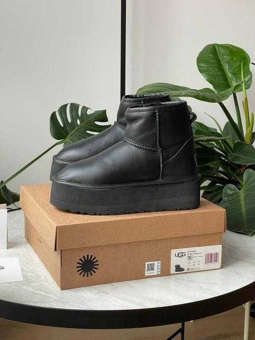 Угги/Угг/Уггі/Уги/Угі/UGG Australia Mini Platform Black/Шкіра Овчина