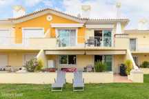 Moradia geminada V4 em Vilamoura